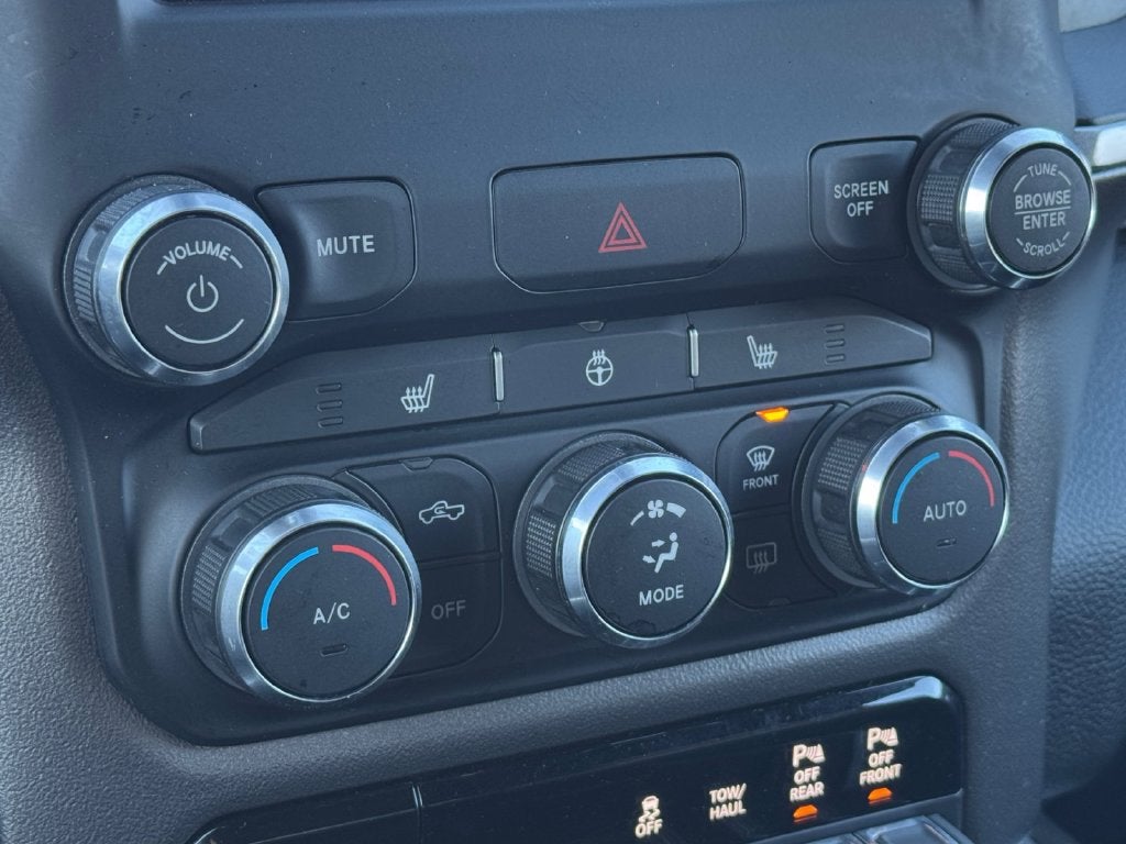2020 RAM 1500 Big Horn/Lone Star 4WD