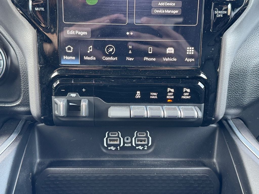 2023 RAM 1500 Laramie 4WD