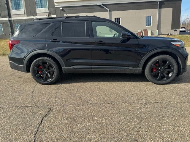 2022 Ford Explorer ST 4WD