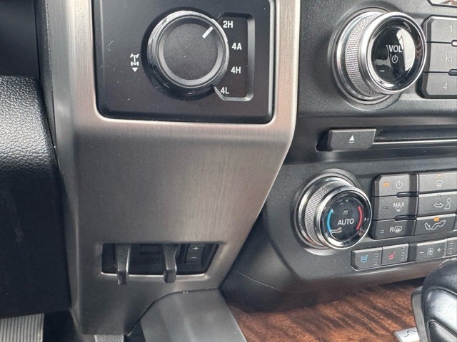 2015 Ford F-150 Platinum 4WD