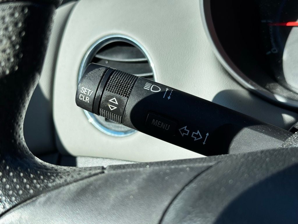 2014 Chevrolet Cruze LS FWD