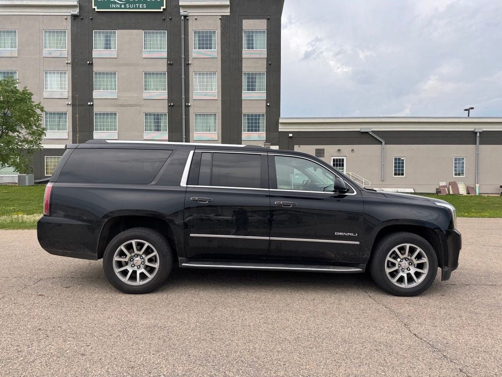 2018 GMC Yukon XL Denali 4WD