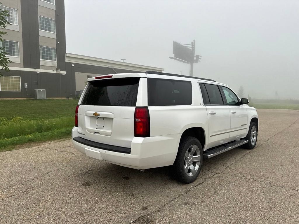 2017 Chevrolet Suburban LT 4WD