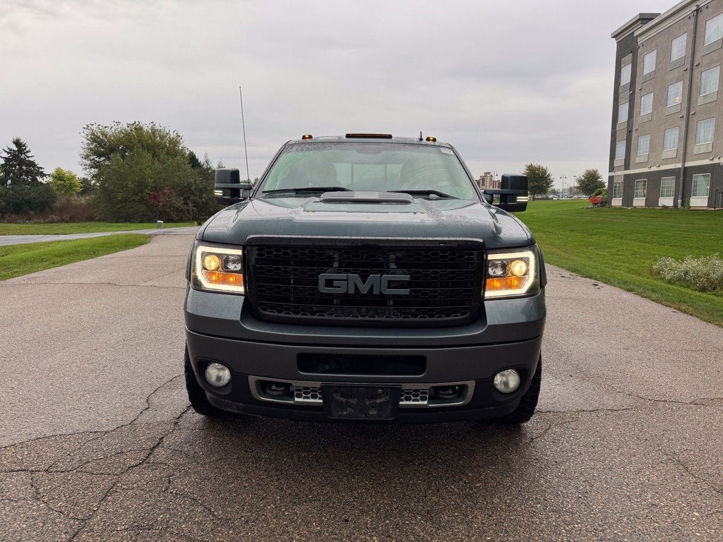 2011 GMC Sierra 2500HD Denali 4WD