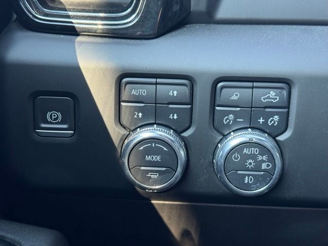 2022 GMC Sierra 1500 AT4 4WD