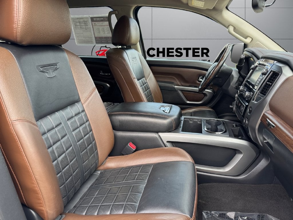 2019 Nissan Titan 4WD