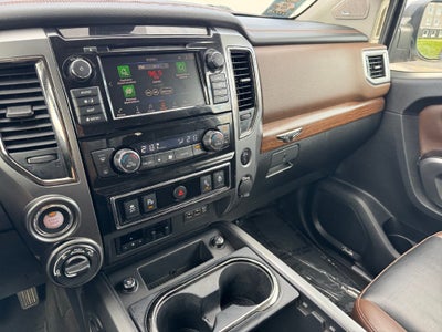 2019 Nissan Titan 4WD