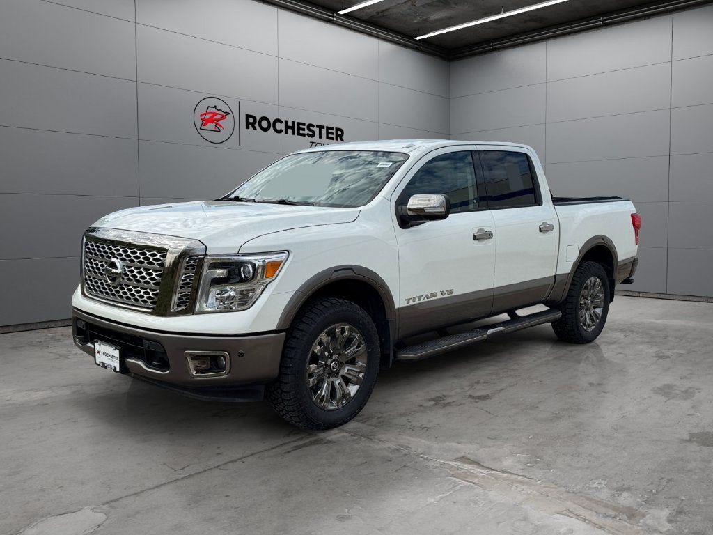 2019 Nissan Titan 4WD