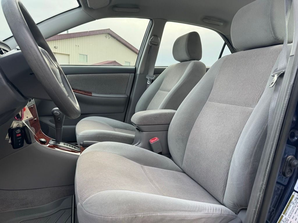 2007 Toyota Corolla LE FWD