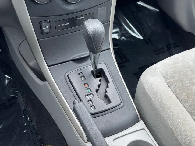 2009 Toyota Corolla LE FWD