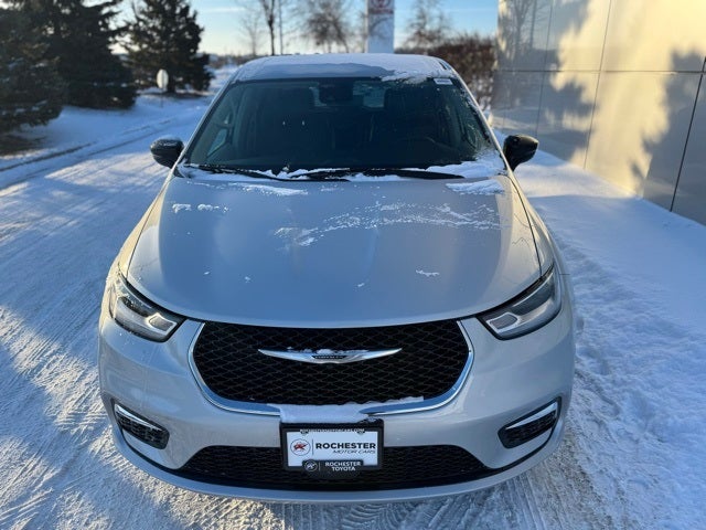 2024 Chrysler Pacifica Touring L FWD