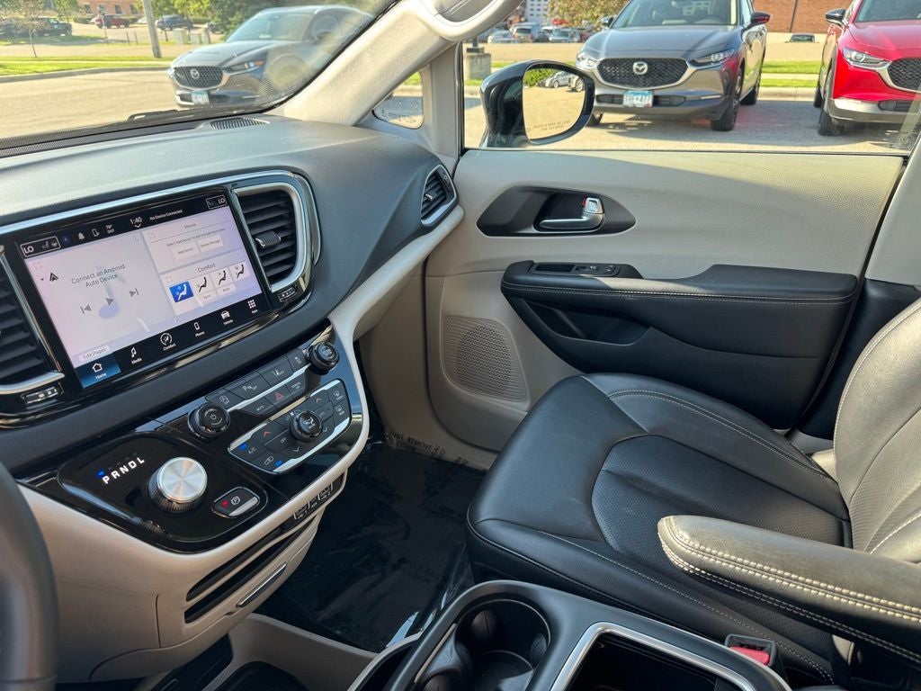 2024 Chrysler Pacifica Touring L FWD
