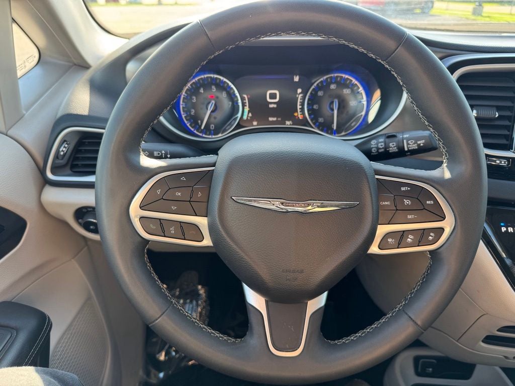 2024 Chrysler Pacifica Touring L FWD