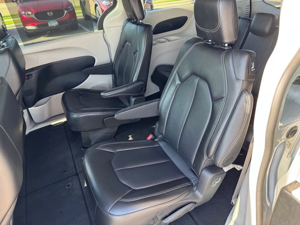 2024 Chrysler Pacifica Touring L FWD