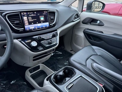 2023 Chrysler Pacifica Touring L FWD