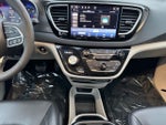2023 Chrysler Pacifica Touring L FWD