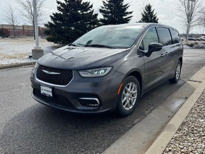 2023 Chrysler Pacifica Touring L FWD