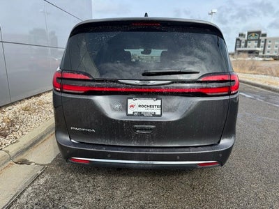 2023 Chrysler Pacifica Touring L FWD