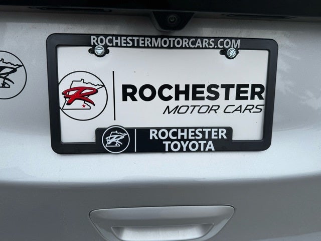 2023 Chrysler Voyager LX FWD