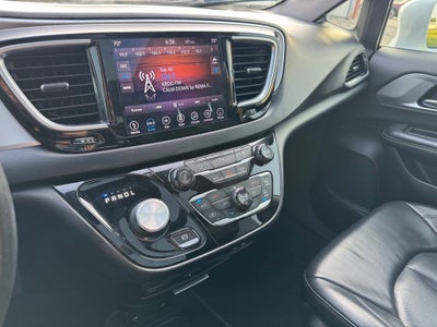 2018 Chrysler Pacifica Touring L Plus FWD