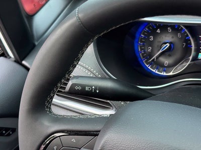 2025 Chrysler Pacifica Limited FWD