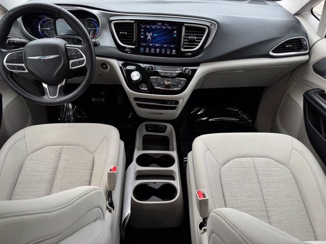 2019 Chrysler Pacifica Hybrid Touring Plus FWD