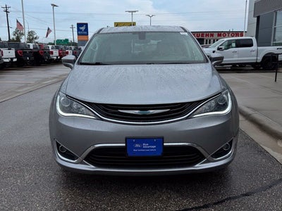 2019 Chrysler Pacifica Hybrid Touring Plus FWD