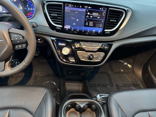 2024 Chrysler Pacifica Hybrid Select FWD
