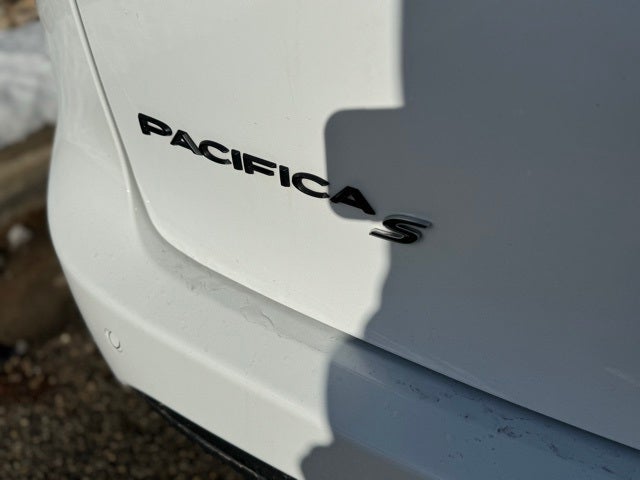 2024 Chrysler Pacifica Hybrid Select FWD