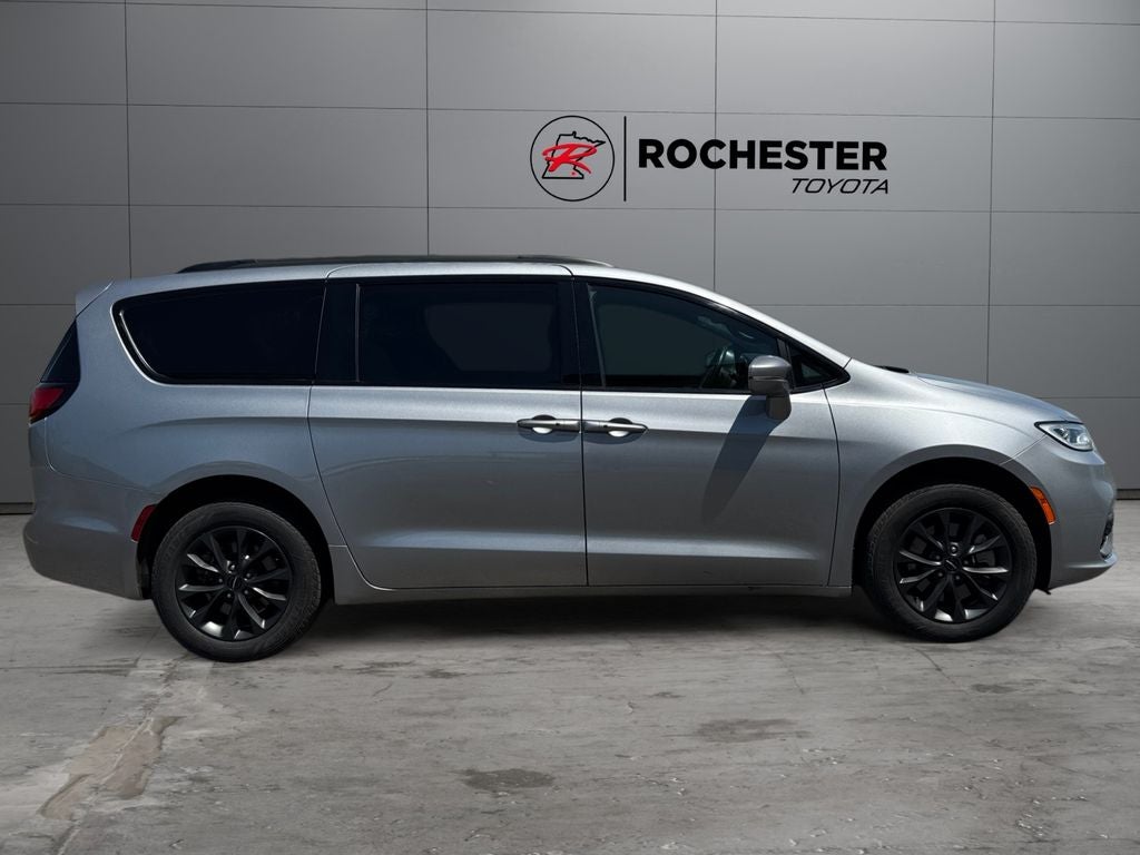 2021 Chrysler Pacifica Touring L AWD