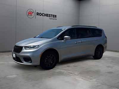 2021 Chrysler Pacifica Touring L AWD