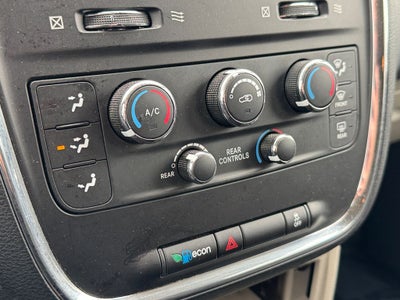 2018 Dodge Grand Caravan SE FWD
