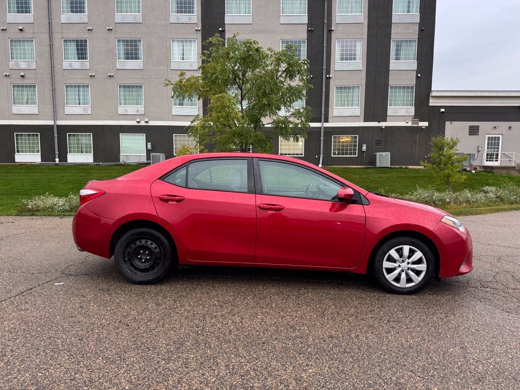 2016 Toyota Corolla LE FWD