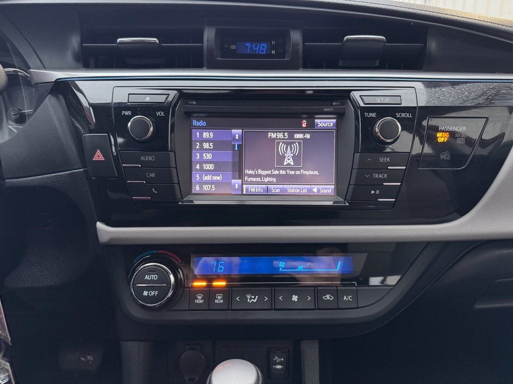 2016 Toyota Corolla LE FWD