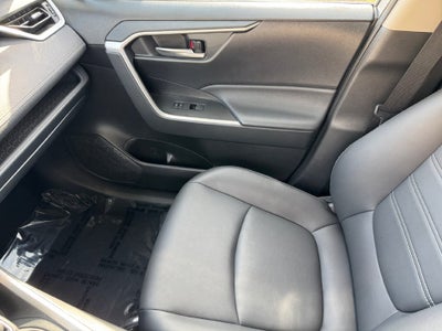 2025 Toyota RAV4 XLE Premium AWD