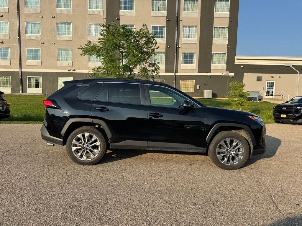 2025 Toyota RAV4 XLE Premium AWD