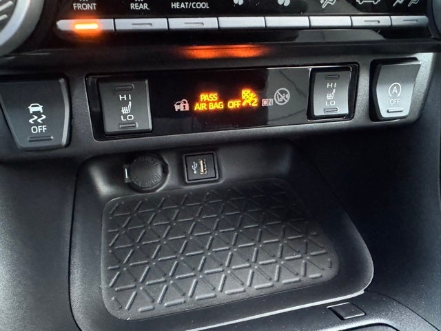 2025 Toyota RAV4 XLE Premium AWD