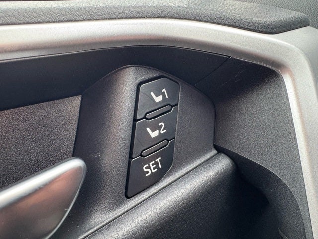 2025 Toyota RAV4 XLE Premium AWD