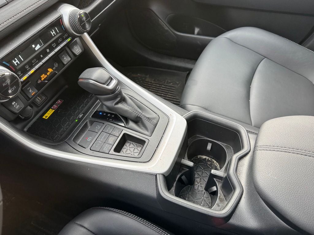 2025 Toyota RAV4 XLE Premium AWD