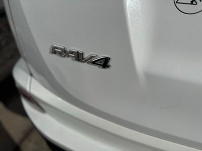2017 Toyota RAV4 LE AWD