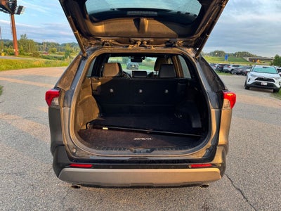 2021 Toyota RAV4 Hybrid XSE AWD