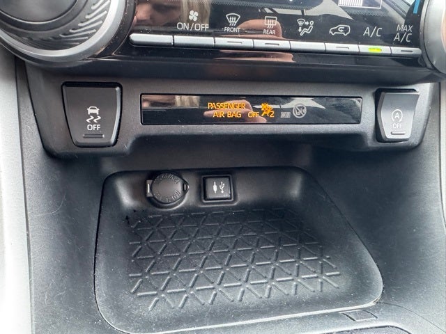 2019 Toyota RAV4 LE AWD