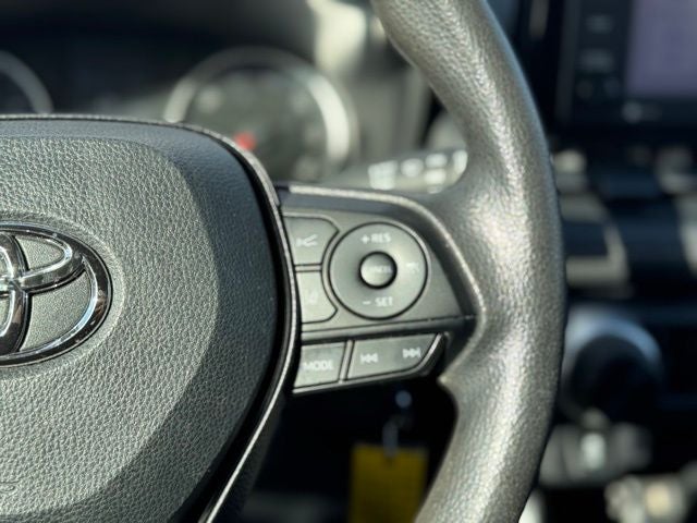 2020 Toyota RAV4 LE AWD