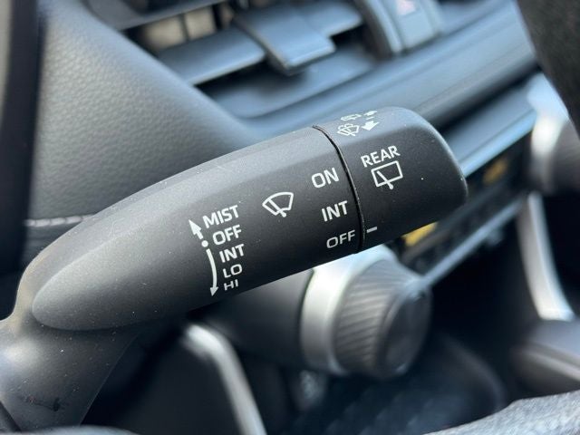 2020 Toyota RAV4 LE AWD