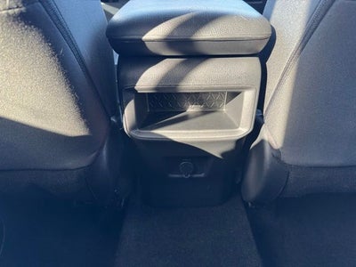2020 Toyota RAV4 LE AWD