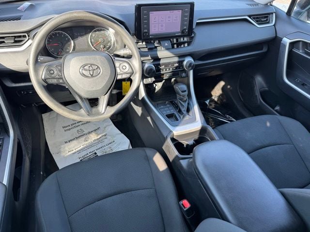 2020 Toyota RAV4 LE AWD