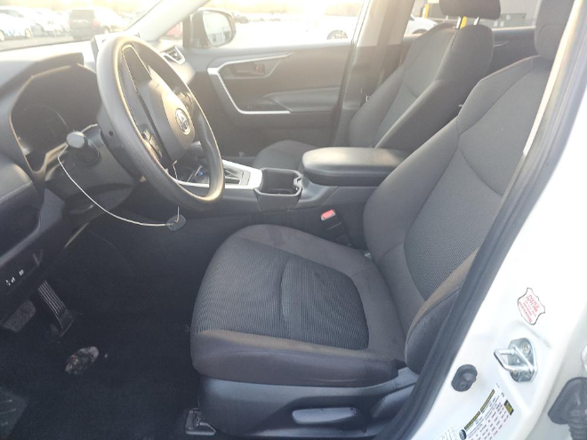 2025 Toyota RAV4 LE AWD