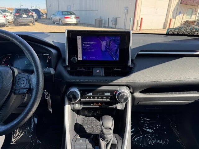 2024 Toyota RAV4 LE AWD