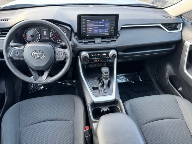 2021 Toyota RAV4 LE AWD