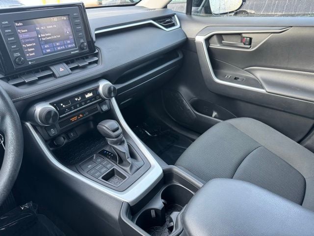2021 Toyota RAV4 LE AWD